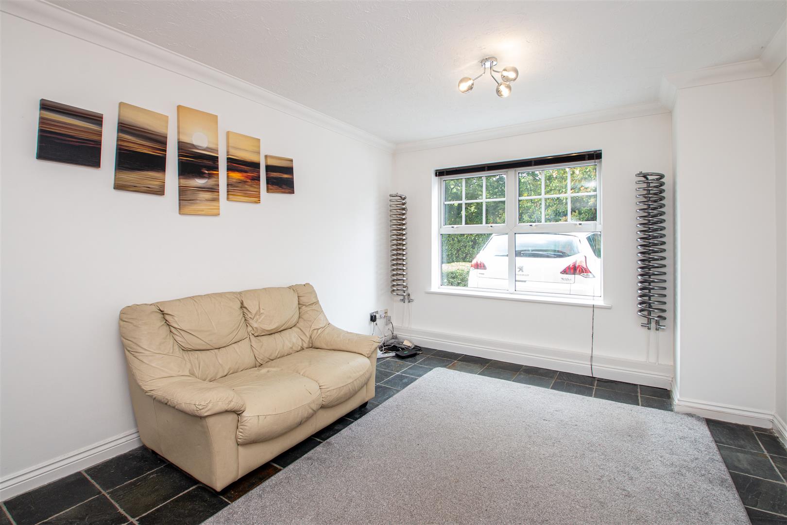 Coldeaton Lane, Emerson Valley, Milton Keynes